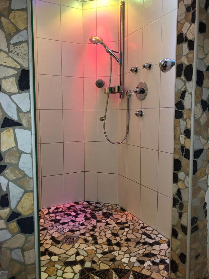 Ferien Haus - Ferienwohnung Lorena Neustift im Stubaital Exteriör bild