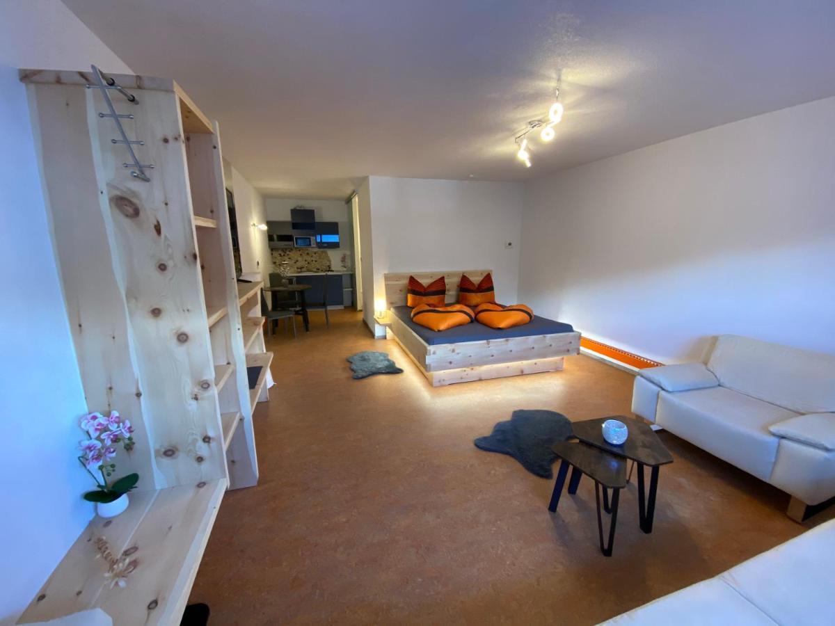 Ferien Haus - Ferienwohnung Lorena Neustift im Stubaital Exteriör bild